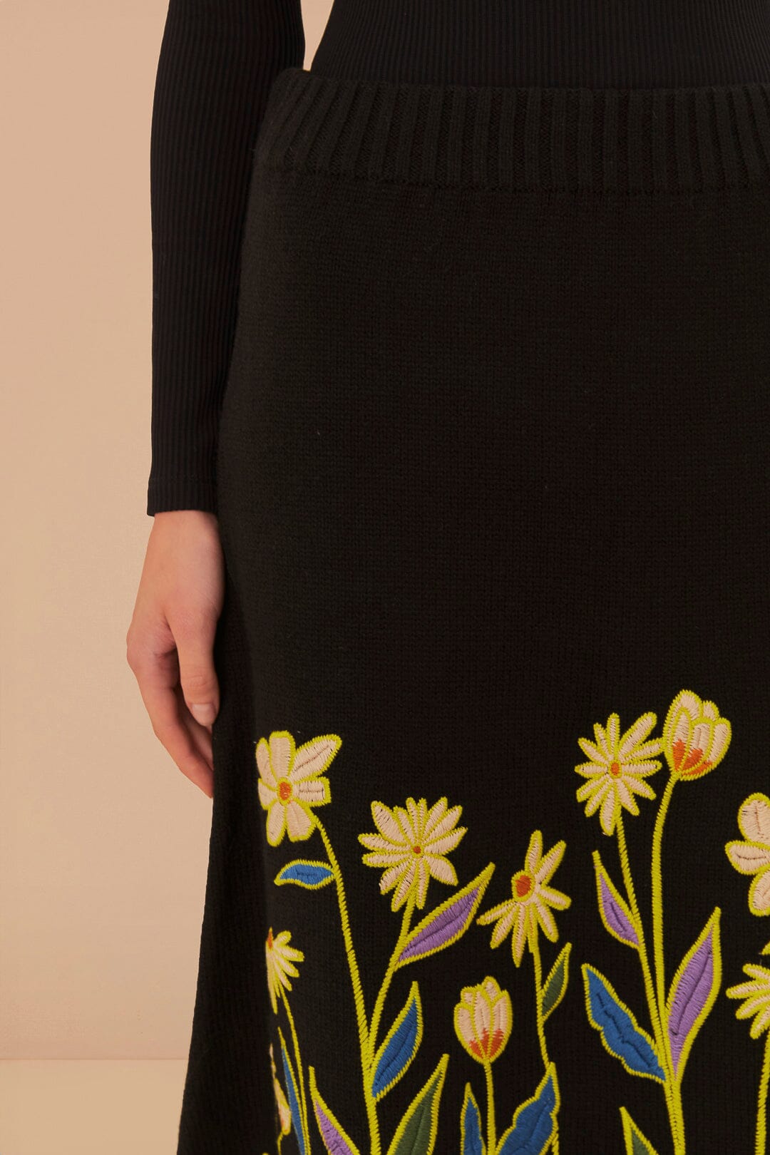 Black Farm R Flowers Embroidered Knit Skirt